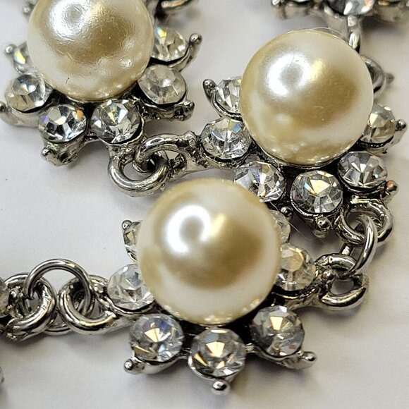 Silver Crystal and Pearl Necklace Bridal Necklace Party Necklace - Picture 7 of 7